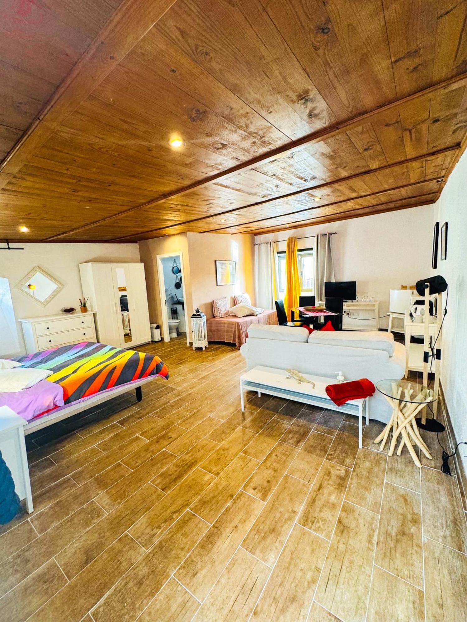 Casa Rural Ga7Colores Only Adult Montana Blanca Εξωτερικό φωτογραφία